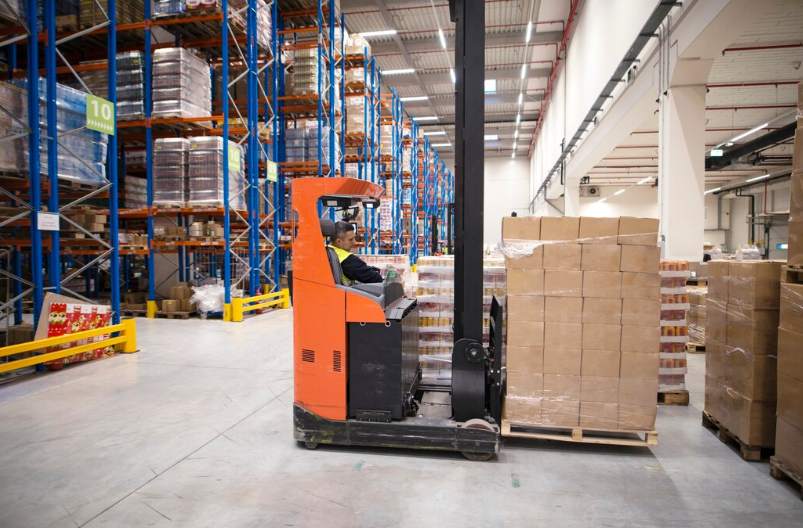 Operating Forklifts Safely and Ensuring Warehouse Rack Safety