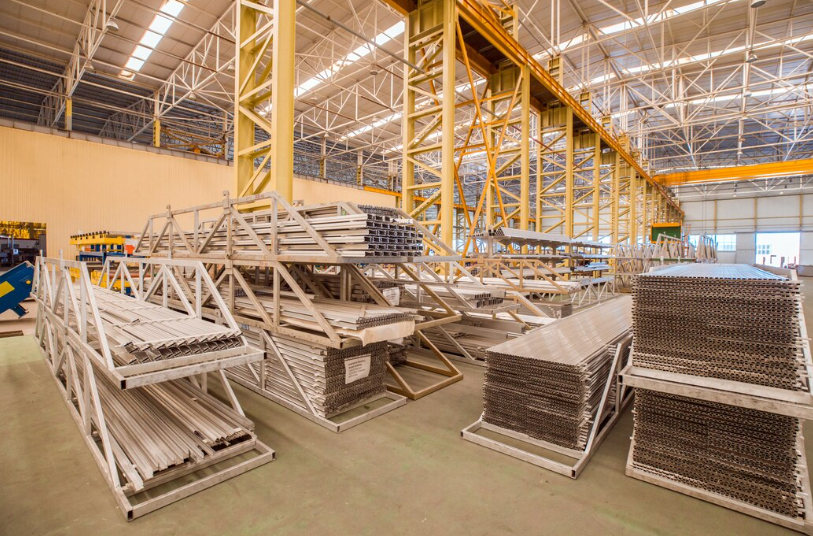 Specialized Racks for Long Industrial Materials in the Workshop