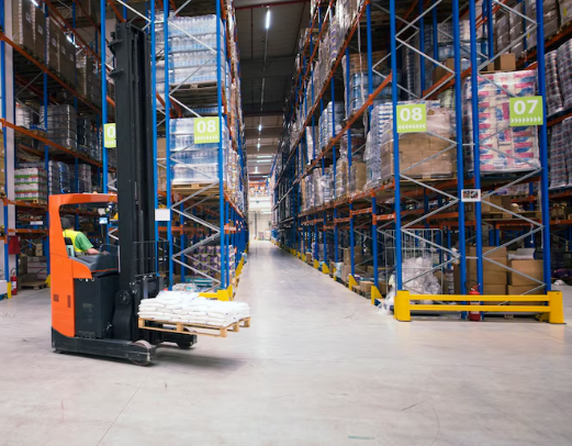 Modern Inventory Management in Logistics Center